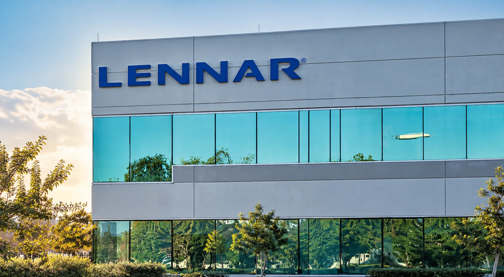 Berkshire’s Housing Push Expands With a Bigger Bet on Lennar