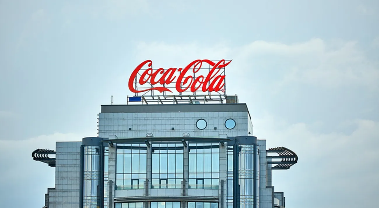 Coca-Cola Posts 91 Cents Adjusted EPS on $13.4B Revenue as North America Volume Stays Flat