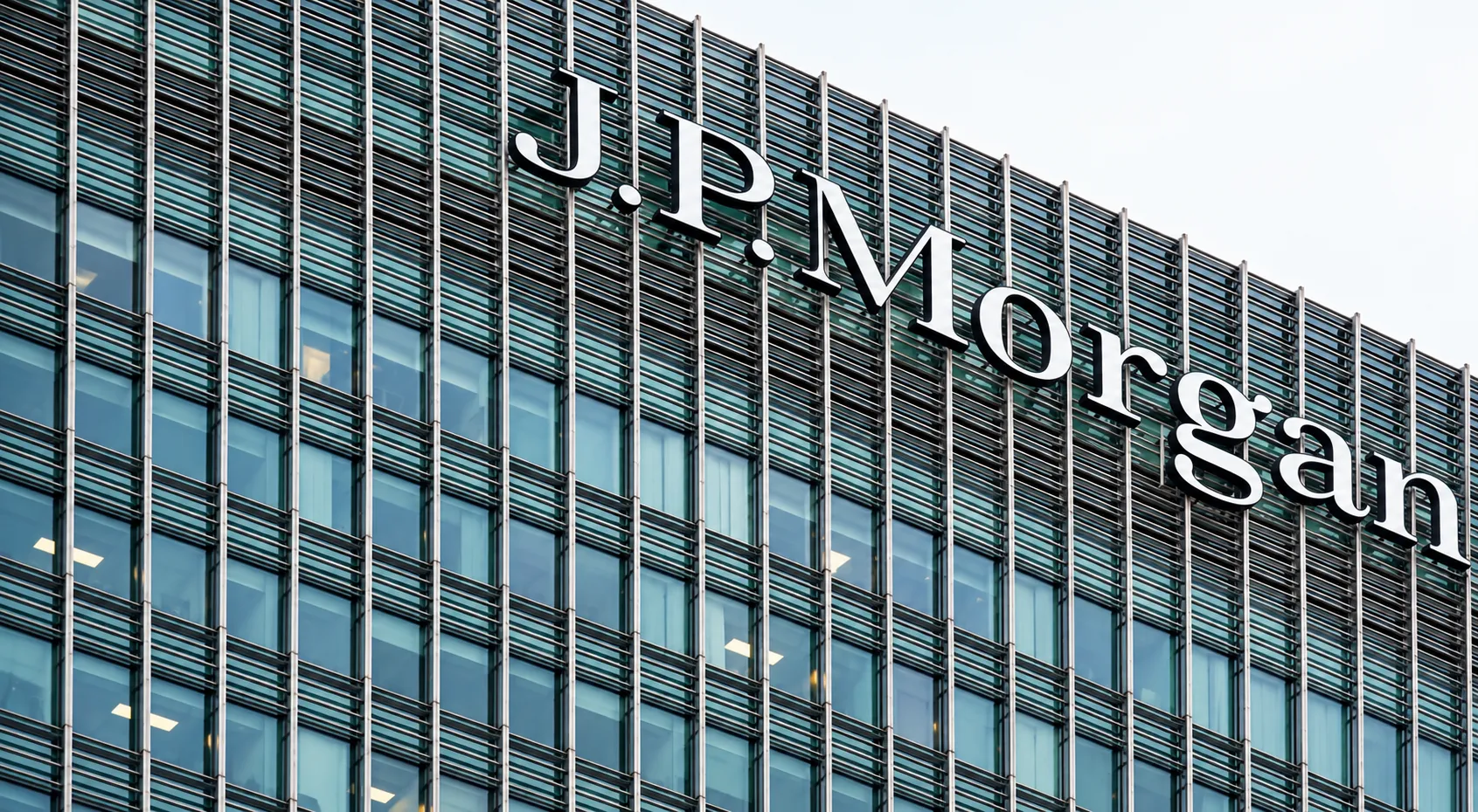 JPMorgan Highlights American Express and Liberty Energy in October Stock Picks