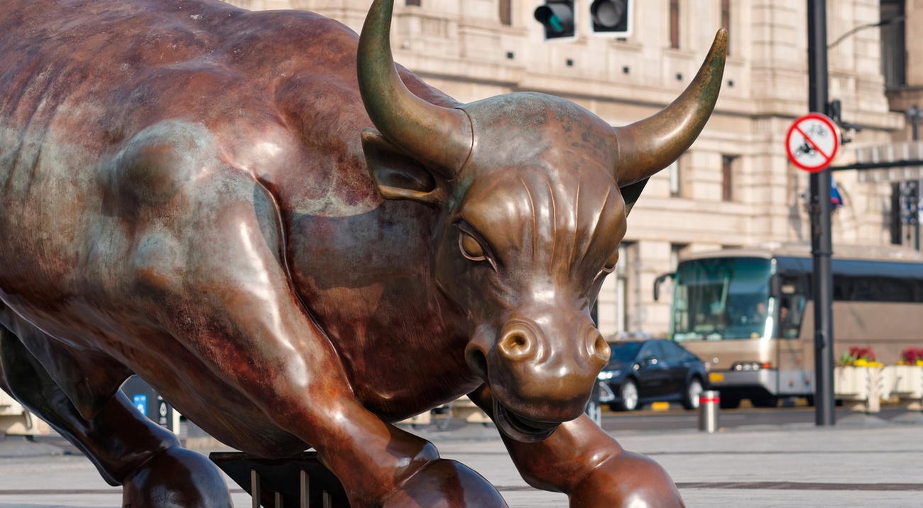 Markets Hit Fresh Records as Earnings Outshine Geopolitical Uncertainty