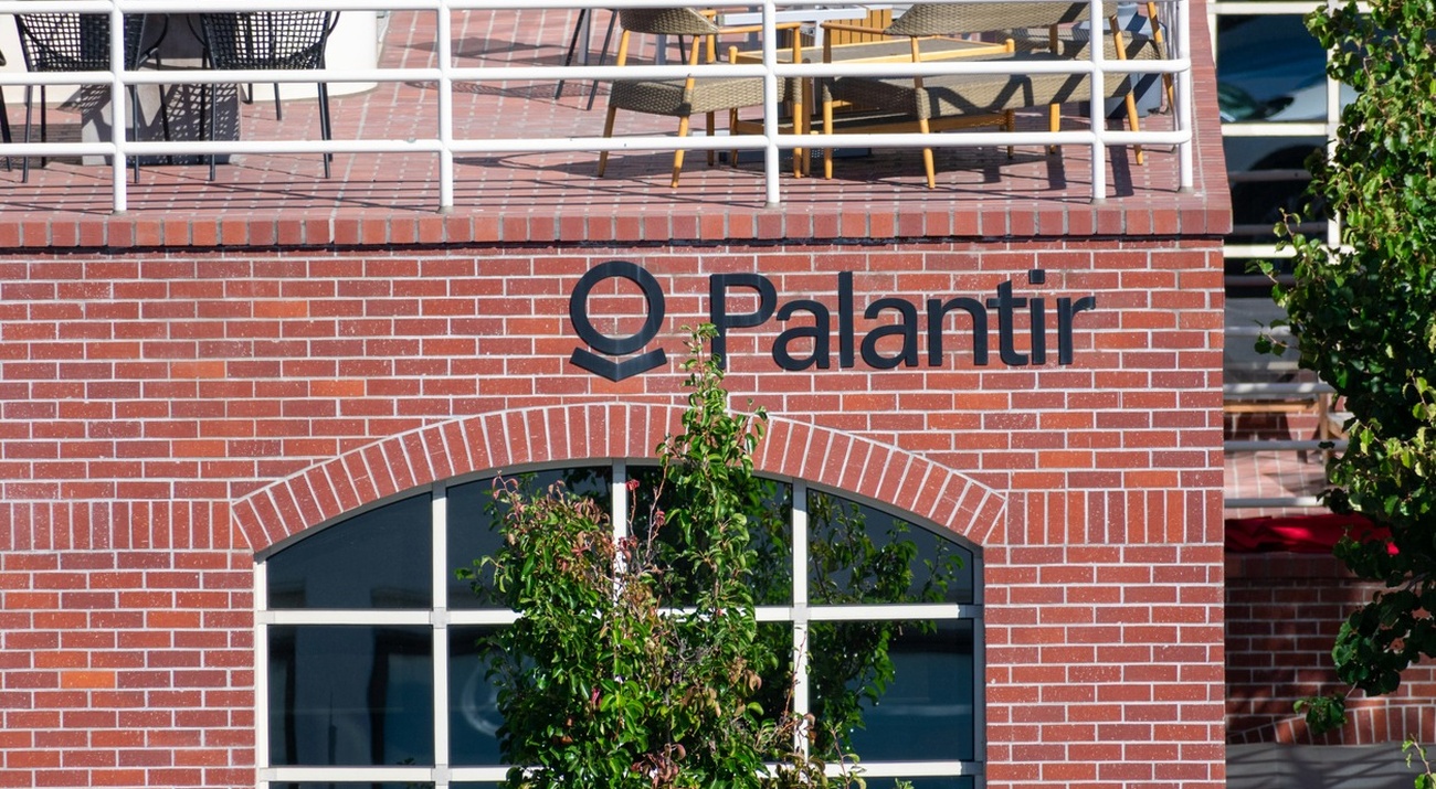 Palantir Surpasses Estimates as US Revenue Growth Accelerates