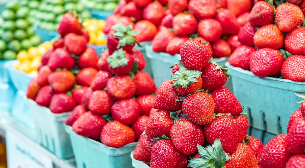 Strawberry Trade Spat Risks Higher Winter Grocery Bills