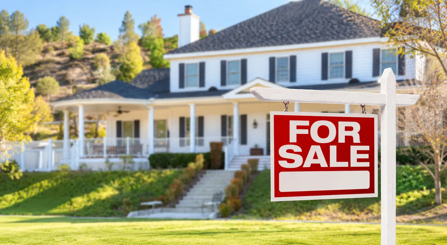 US Existing Home Sales Fall to 14-Month Low