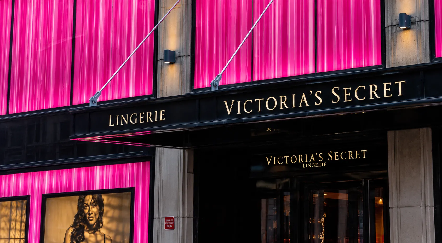 Victoria's Secret Storefront