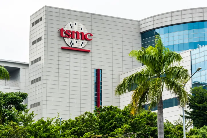 TSMC Posts Record Q3 Profit and Guides Q4 Revenue Higher