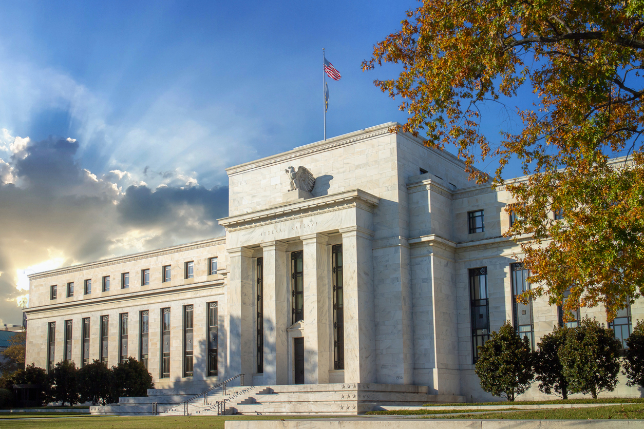Sticky Inflation and a Booming Economy Put the Fed in a Bind